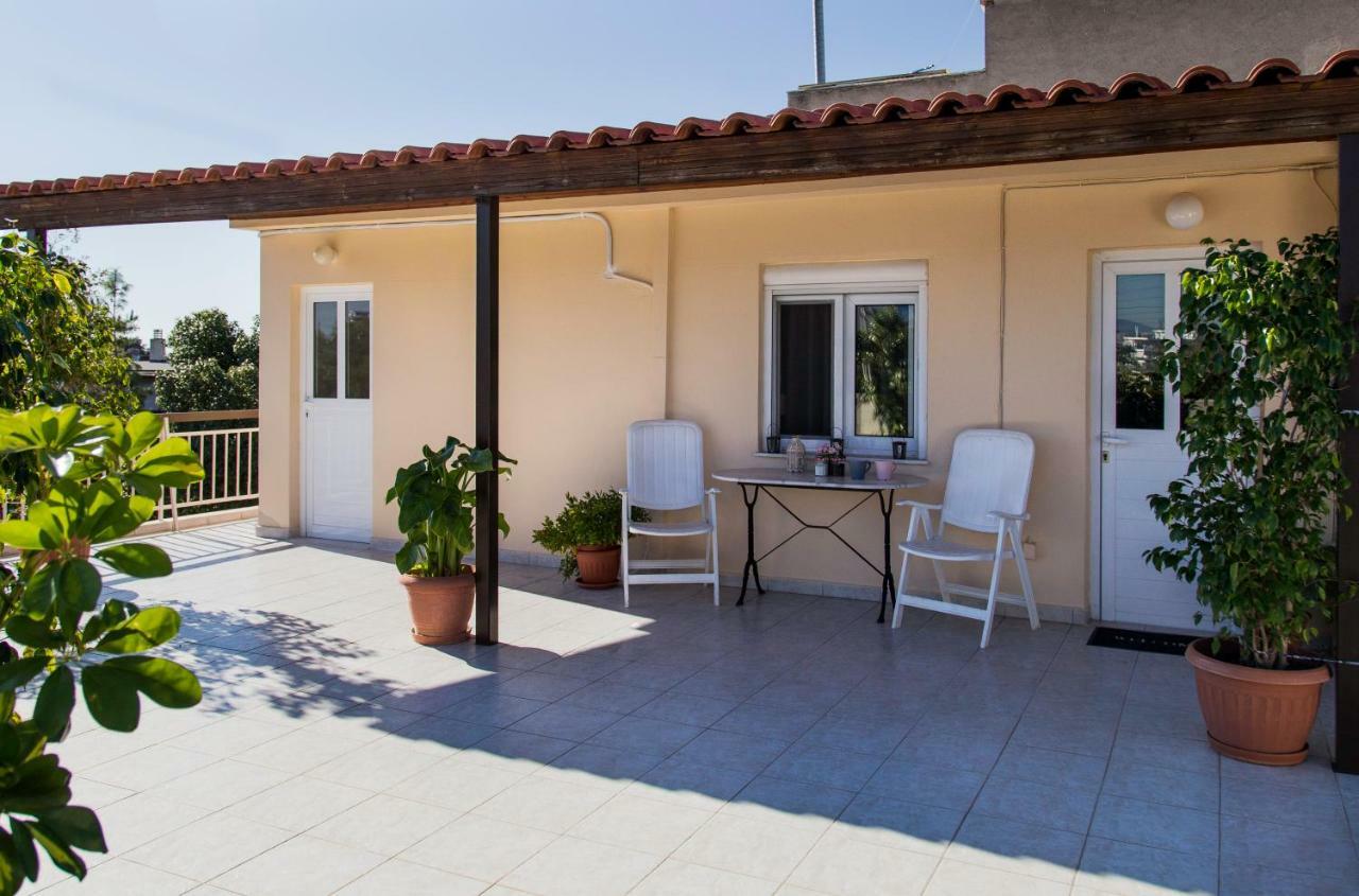 'Romeo & Juliet' Cozy Apartment With Breathtaking View Athen Exterior foto