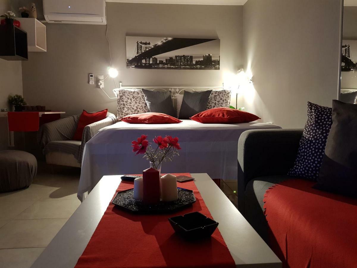 'Romeo & Juliet' Cozy Apartment With Breathtaking View Athen Exterior foto